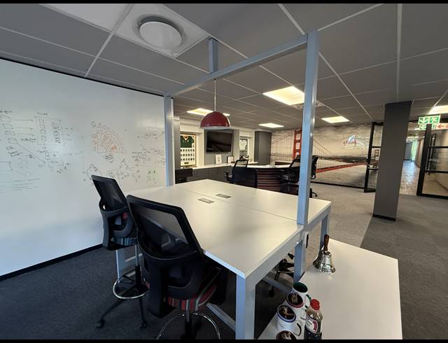 474M² OFFICE TO LET IN MELROSE ESTATE